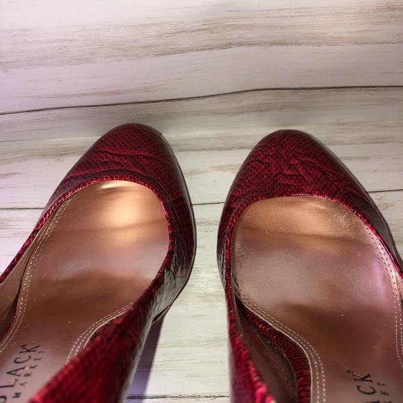 Heels - Picture 6 of 7